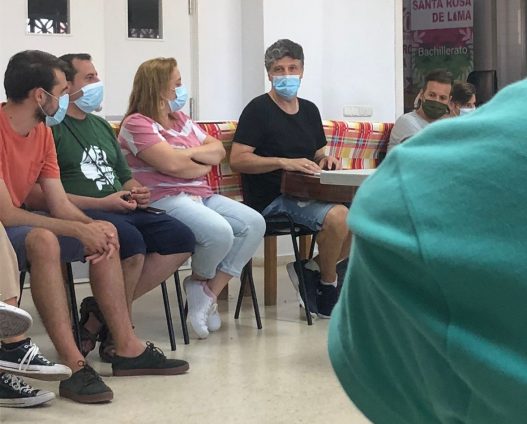 Desi y José Manuel ofrecen su testimonio en el Campo de Trabajo Lázaro
