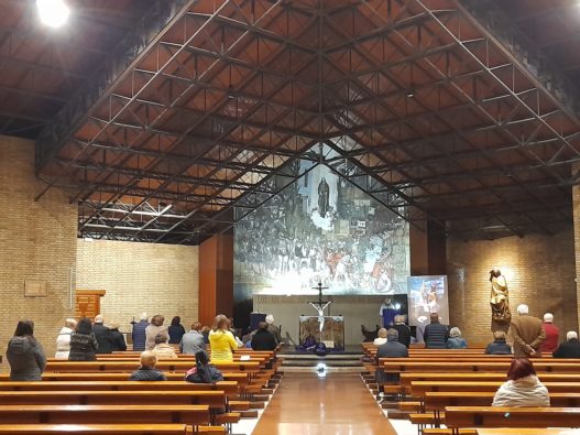 Las estaciones del «Via Crucis» nos acercan a la Pasión del Señor