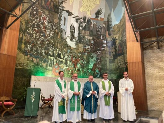 Bienvenida a nuestro nuevo párroco