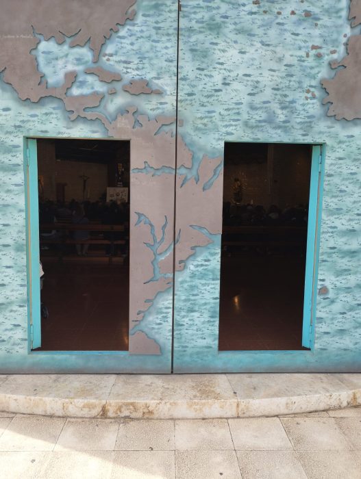 El Grupo de «Puertas Abiertas» permite que el templo parroquial reciba cerca de 9.000 visitas en 2025